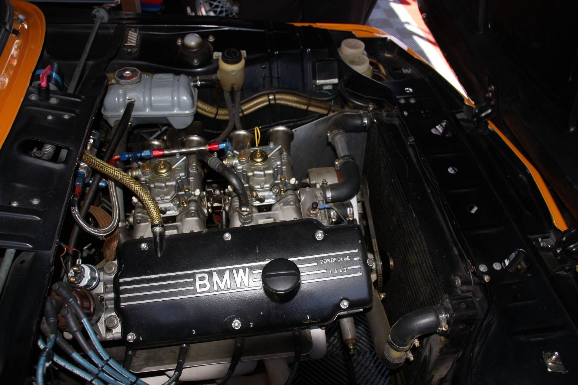 Entretien restauration BMW de collection chez Hautot et Fils