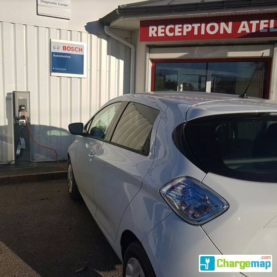 Réparation et entretien de véhicules hybrides ou électriques