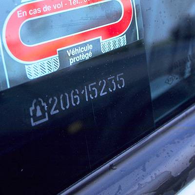 Faire graver ses vitres de sa voiture en Normandie