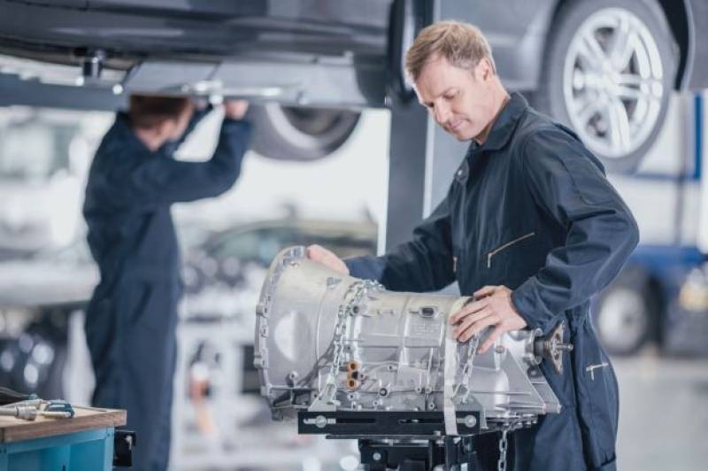 Recrutement Technicien Automobile Spécialiste Boîte de Vitesse (H/F) CDI